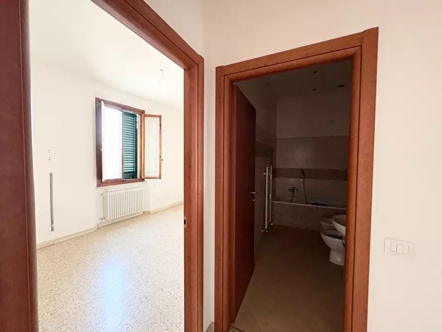 Immagine 14 di Appartamento in vendita  a Empoli