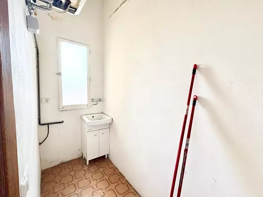 Immagine 23 di Appartamento in vendita  a Empoli