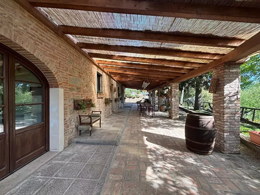 Immagine 31 di Villa in vendita  a Palaia