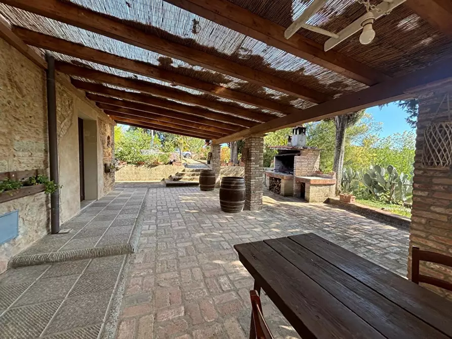 Immagine 25 di Villa in vendita  a Palaia