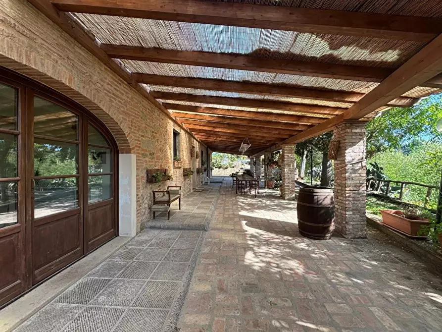 Immagine 33 di Villa in vendita  a Palaia
