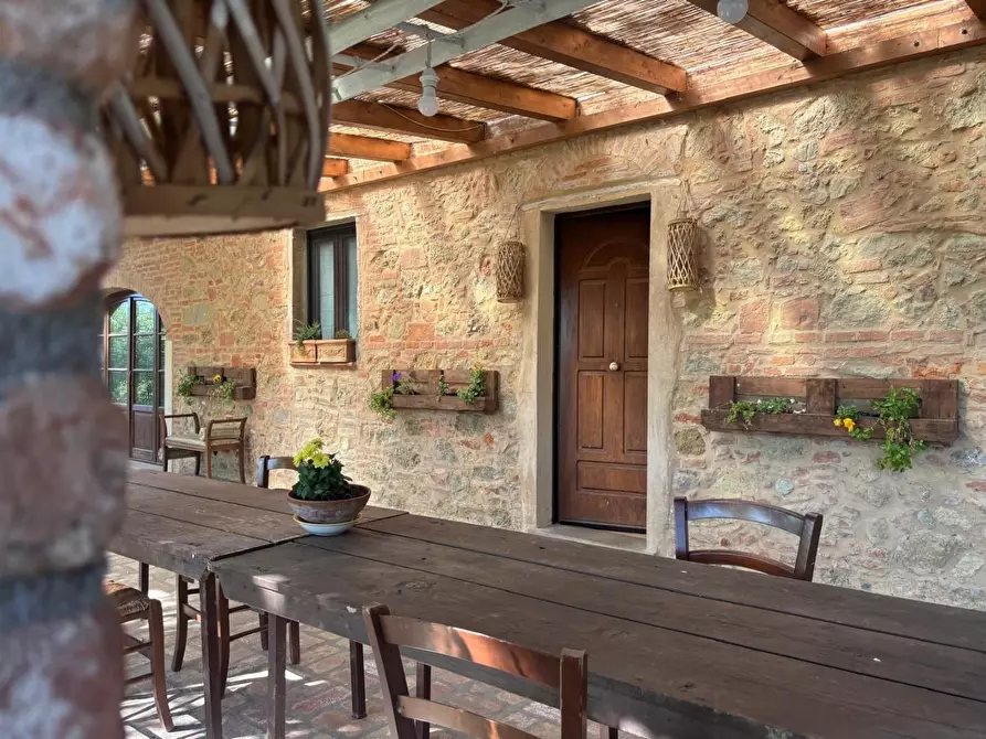 Immagine 35 di Villa in vendita  a Palaia