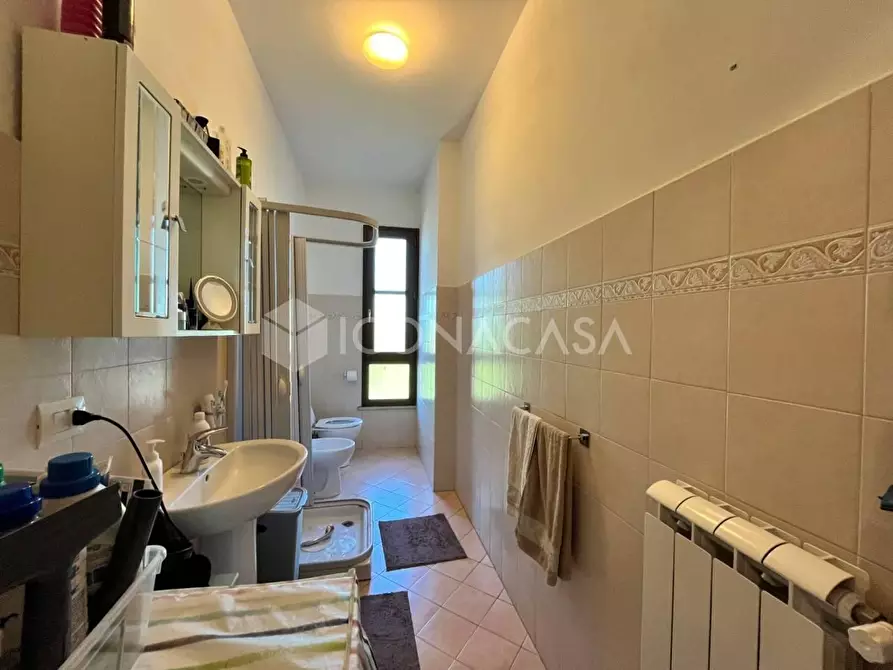 Immagine 15 di Appartamento in vendita  a Pontedera