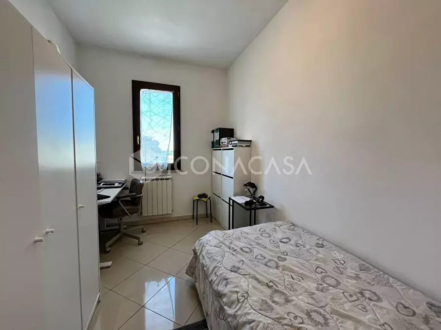Immagine 12 di Appartamento in vendita  a Pontedera