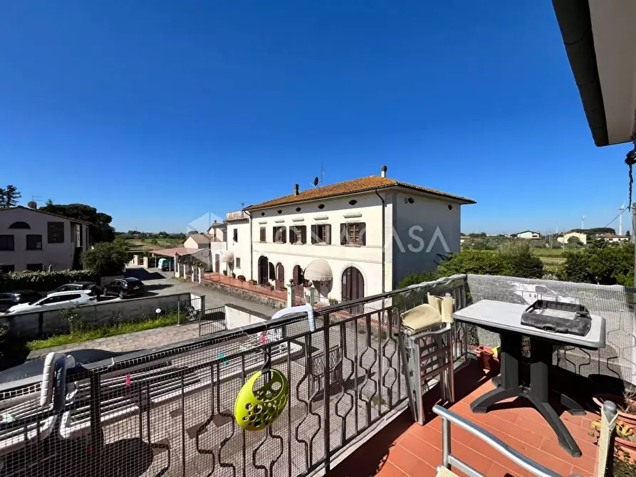 Immagine 6 di Appartamento in vendita  a Pontedera