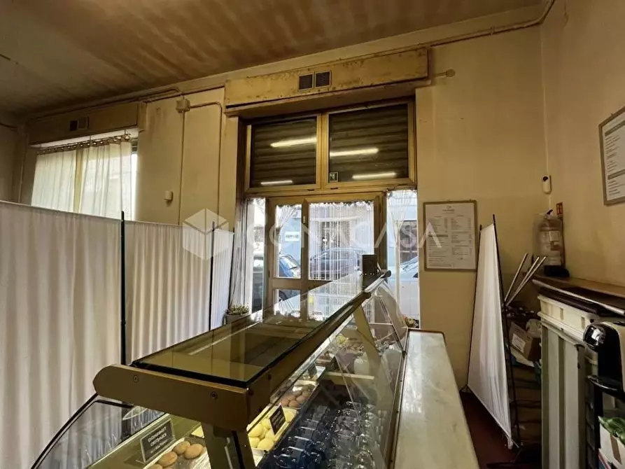 Immagine 9 di Attività artigianale in vendita  a Pontedera
