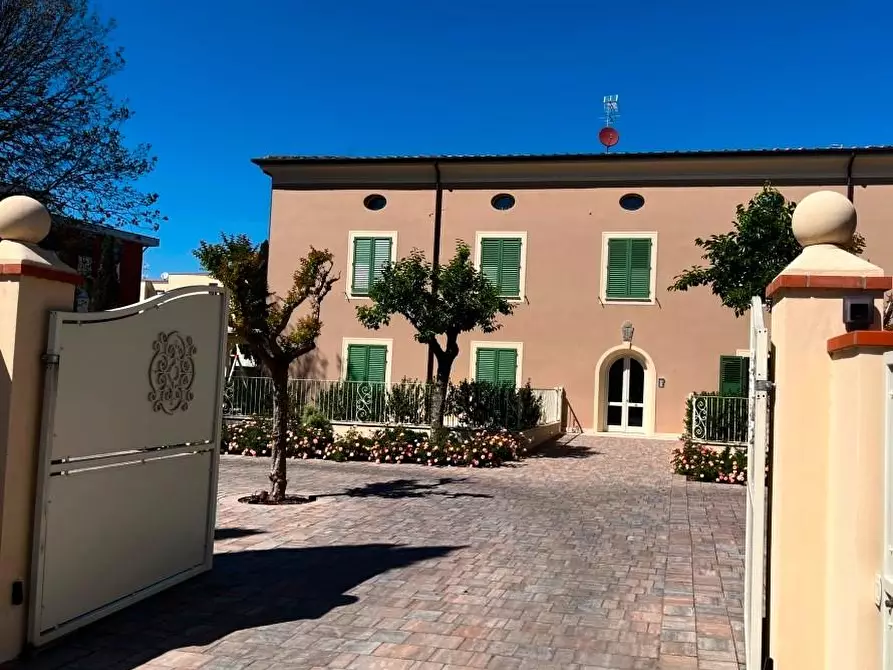 Immagine 1 di Appartamento in vendita  a Cascina