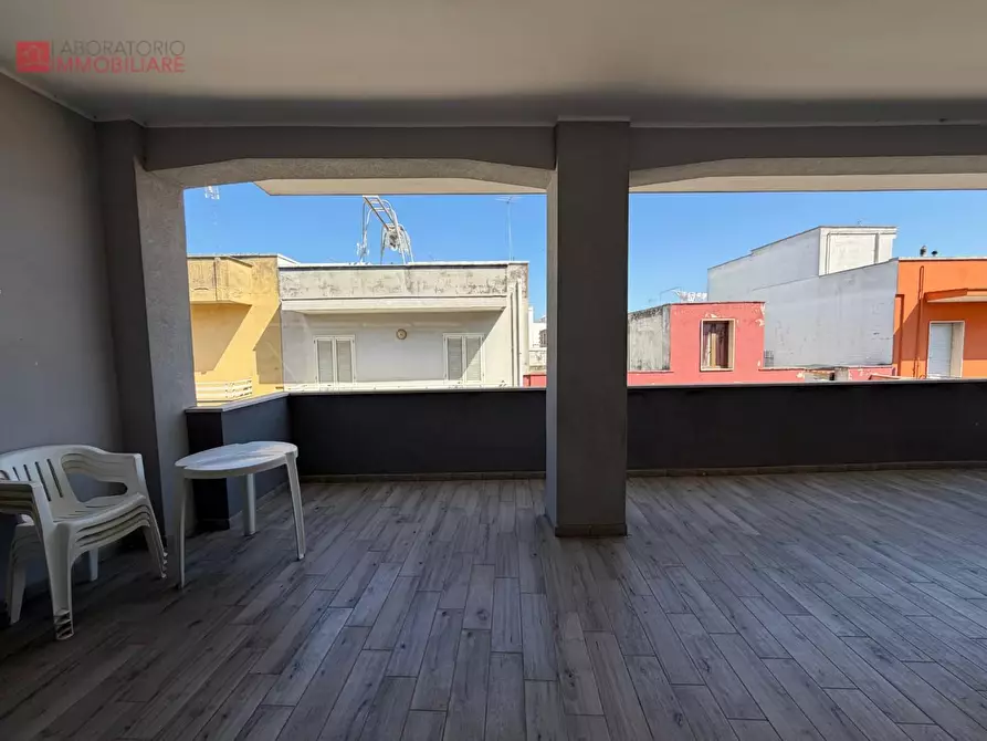 Immagine 34 di Appartamento in vendita  a Leverano