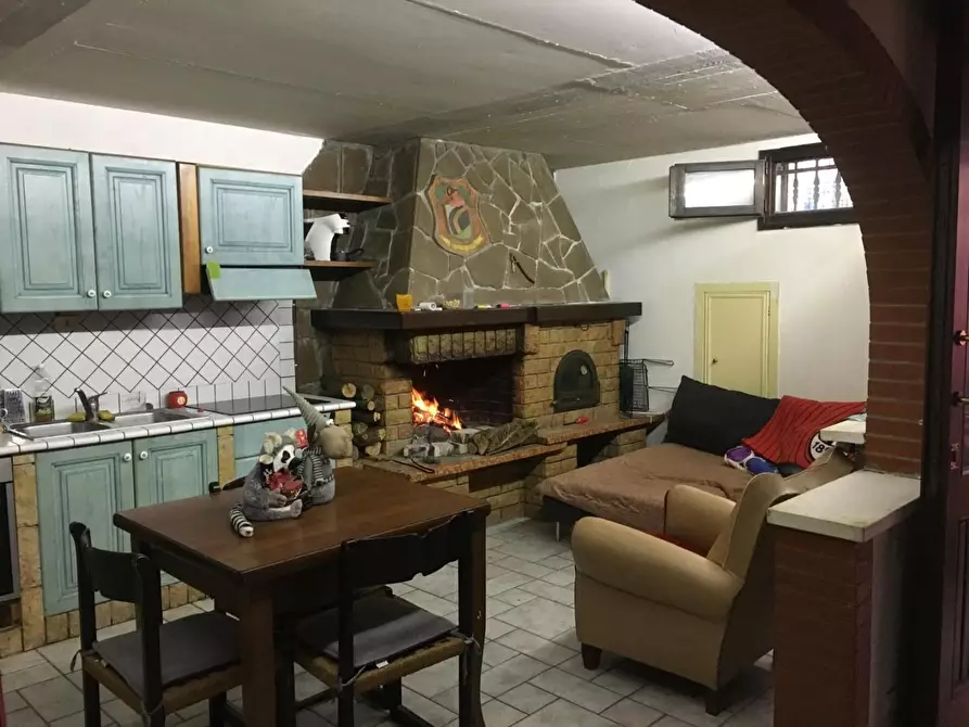 Immagine 11 di Villetta a schiera in vendita  a Lastra A Signa