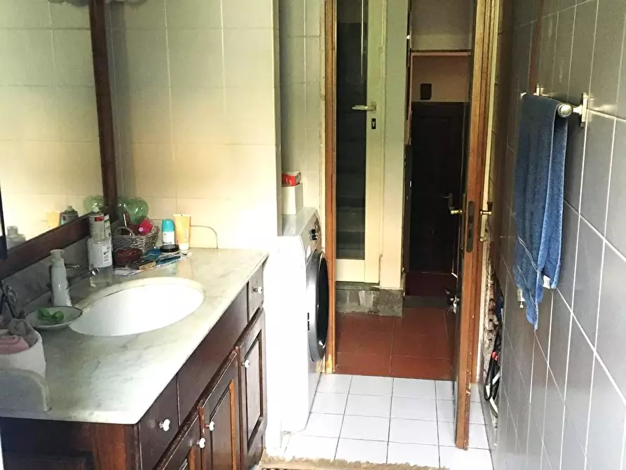 Immagine 9 di Villetta a schiera in vendita  a Lastra A Signa