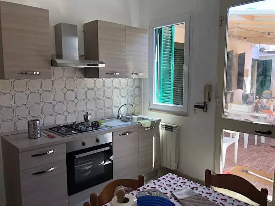 Immagine 6 di Appartamento in affitto  a Pisa