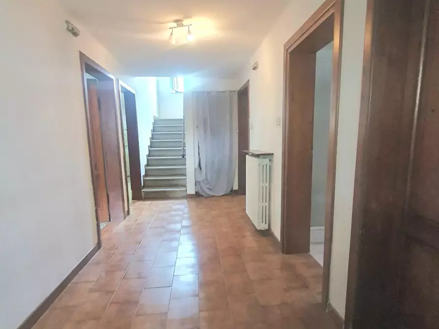 Immagine 32 di Villa in vendita  a Lucca