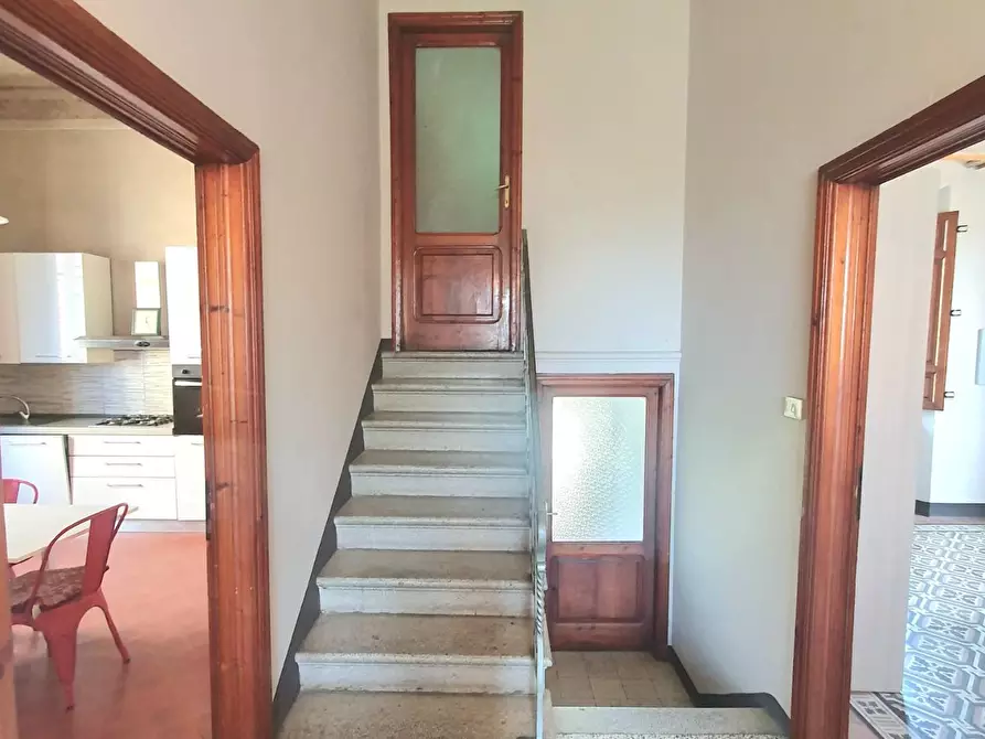 Immagine 21 di Villa in vendita  a Lucca