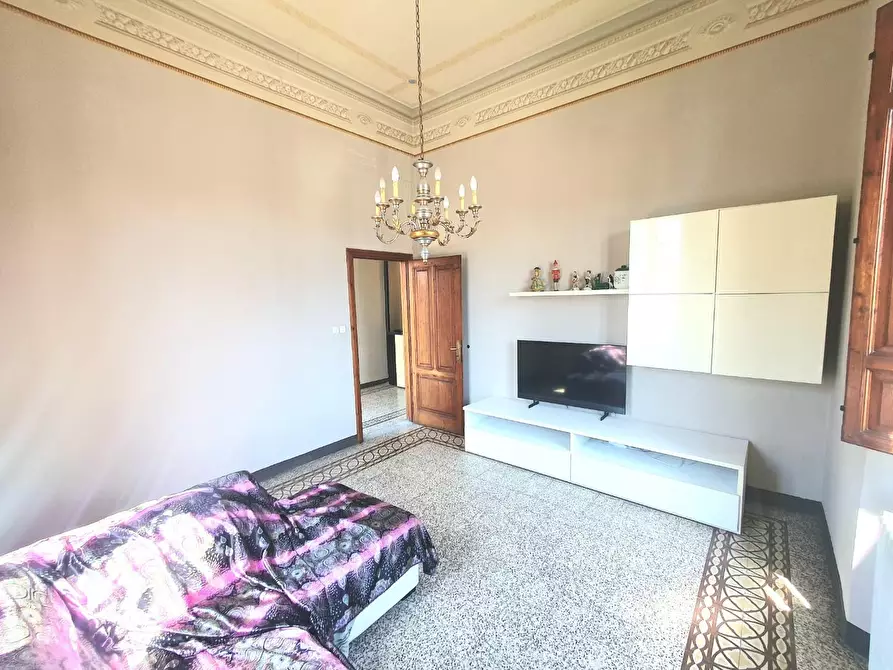 Immagine 10 di Villa in vendita  a Lucca
