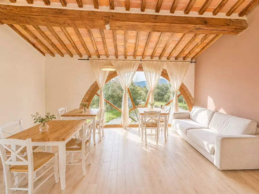 Immagine 20 di Rustico / casale in vendita  a San Giuliano Terme