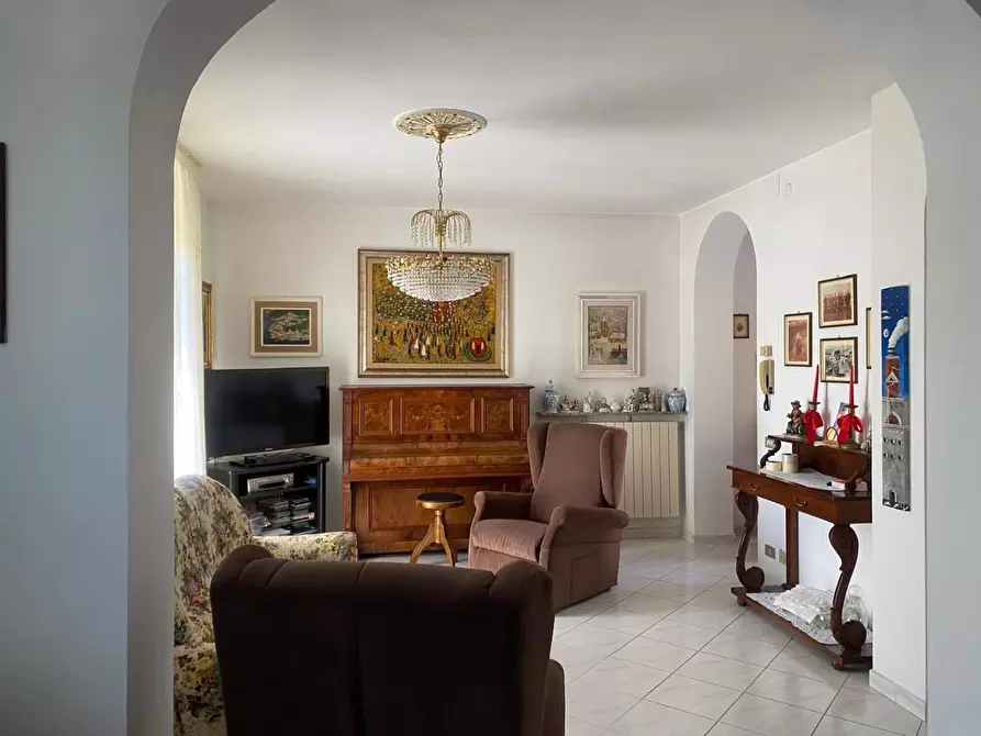 Immagine 10 di Casa bifamiliare in vendita  a Vicopisano
