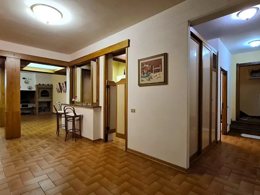Immagine 23 di Villa in vendita  a Vinci