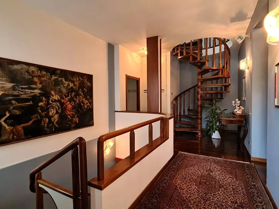 Immagine 16 di Villa in vendita  a Vinci