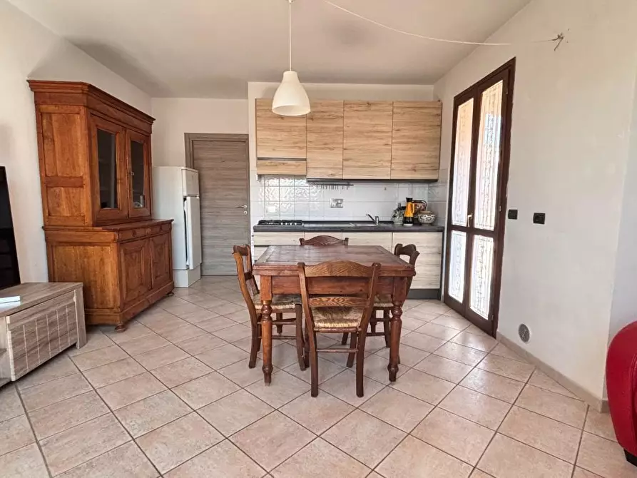 Immagine 3 di Appartamento in vendita  a Cascina