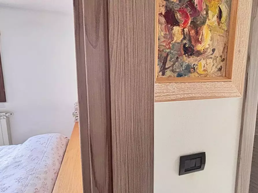 Immagine 15 di Appartamento in vendita  a Cascina