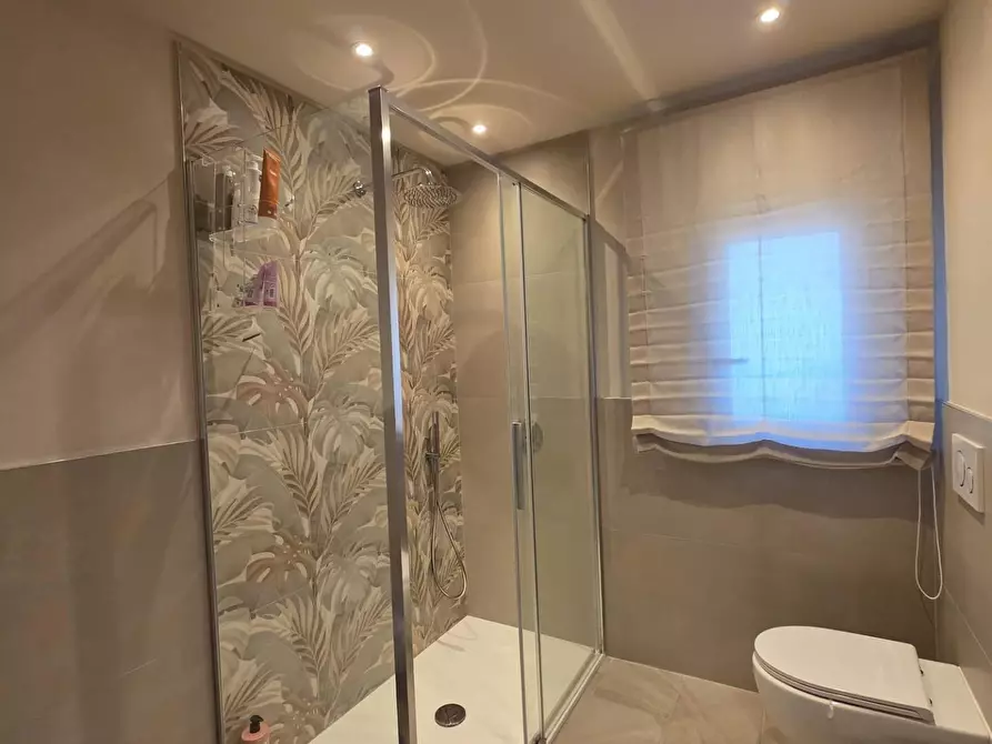 Immagine 38 di Villa in vendita  a Casciana Terme Lari