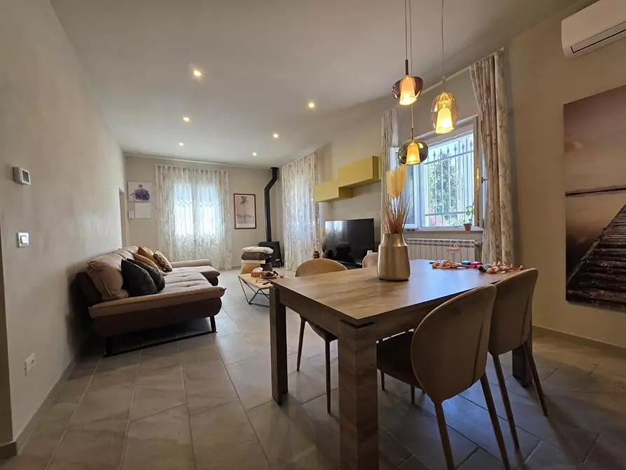 Immagine 14 di Villa in vendita  a Casciana Terme Lari
