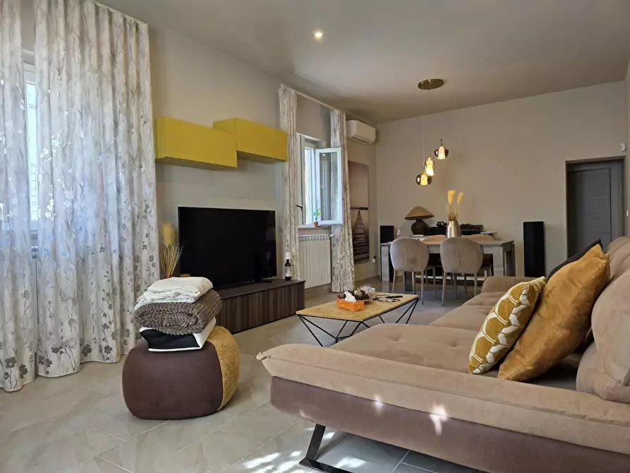 Immagine 9 di Villa in vendita  a Casciana Terme Lari