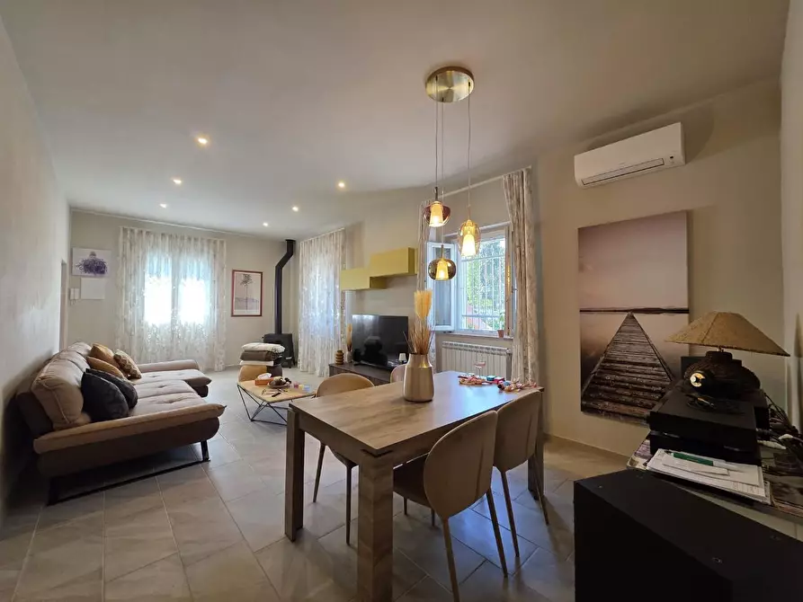 Immagine 12 di Villa in vendita  a Casciana Terme Lari