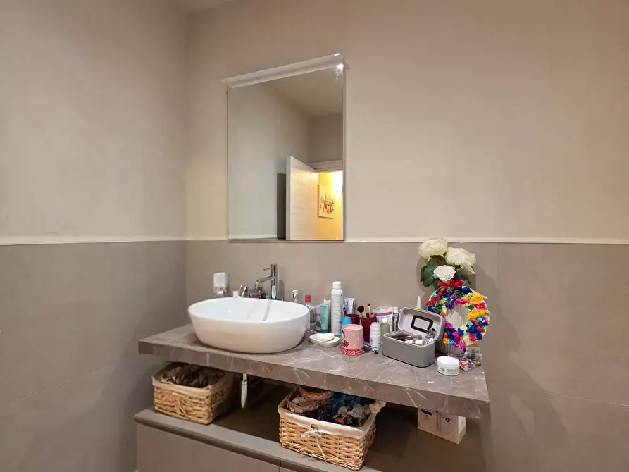 Immagine 36 di Villa in vendita  a Casciana Terme Lari