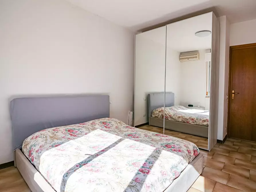 Immagine 16 di Appartamento in vendita  a Pisa