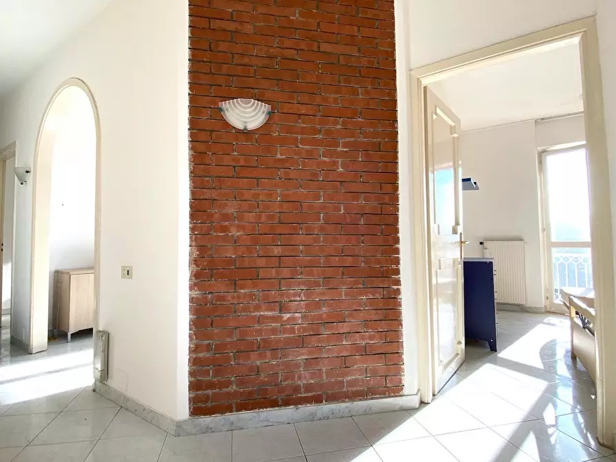 Immagine 7 di Appartamento in vendita  a Massa