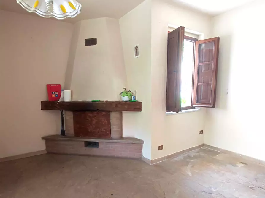 Immagine 32 di Casa indipendente in vendita  a Pietrasanta
