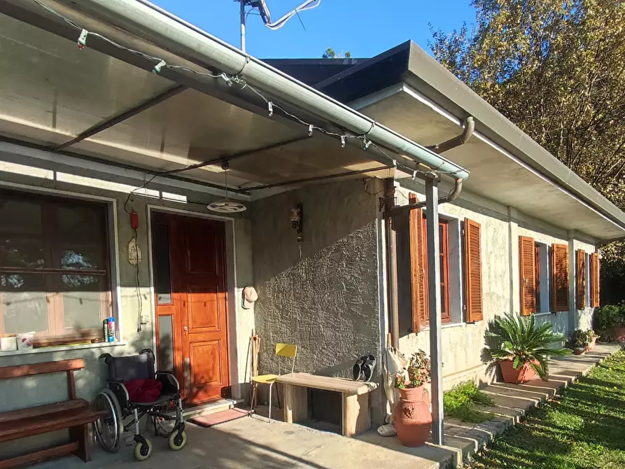 Immagine 24 di Casa indipendente in vendita  a Pietrasanta