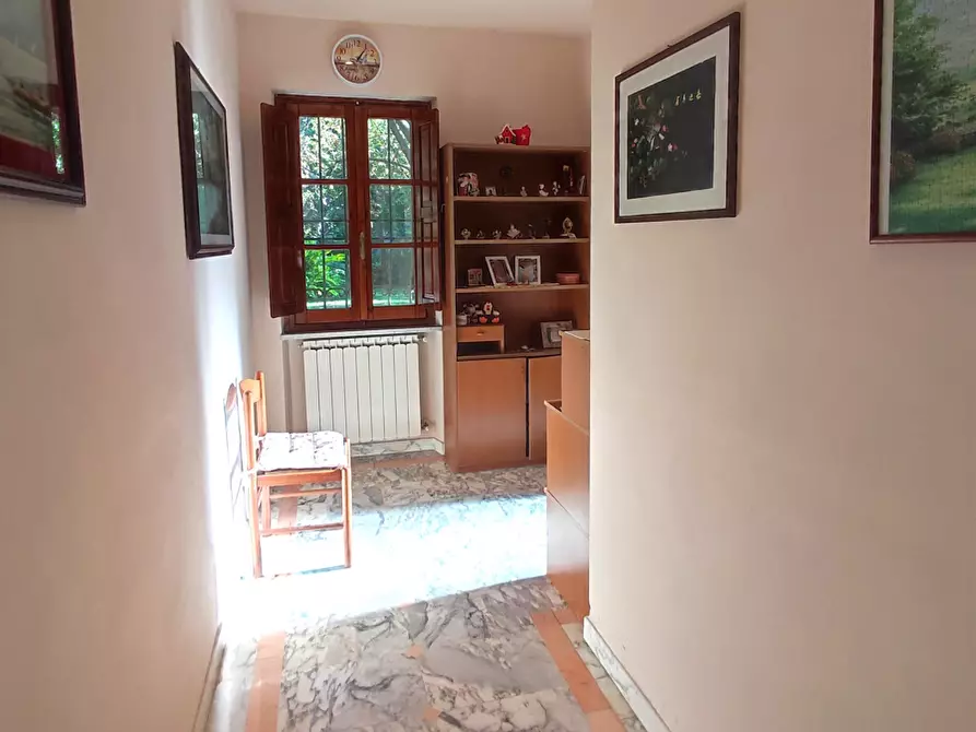 Immagine 13 di Casa indipendente in vendita  a Pietrasanta