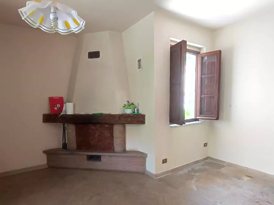 Immagine 31 di Casa indipendente in vendita  a Pietrasanta