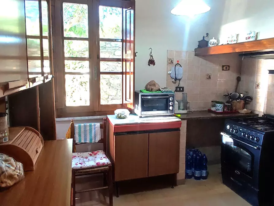 Immagine 16 di Casa indipendente in vendita  a Pietrasanta