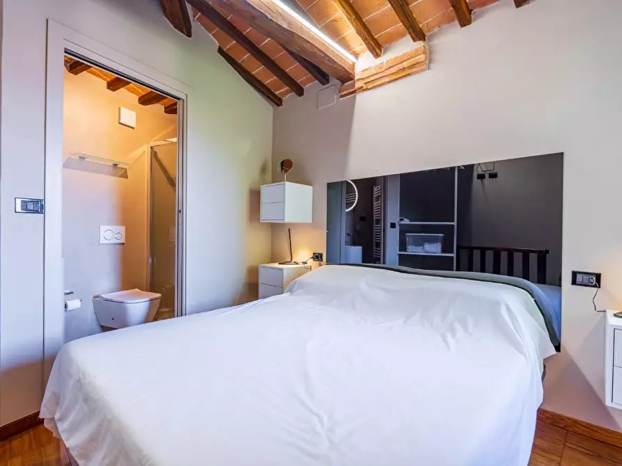 Immagine 22 di Immobile di prestigio in vendita  a Rapolano Terme