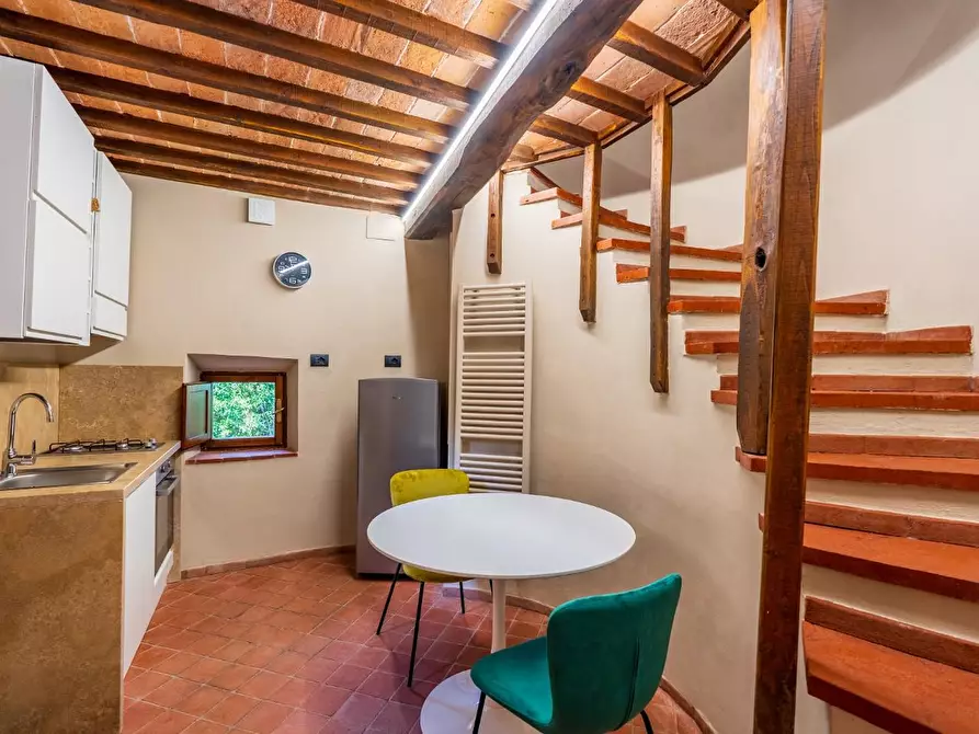 Immagine 2 di Immobile di prestigio in vendita  a Rapolano Terme