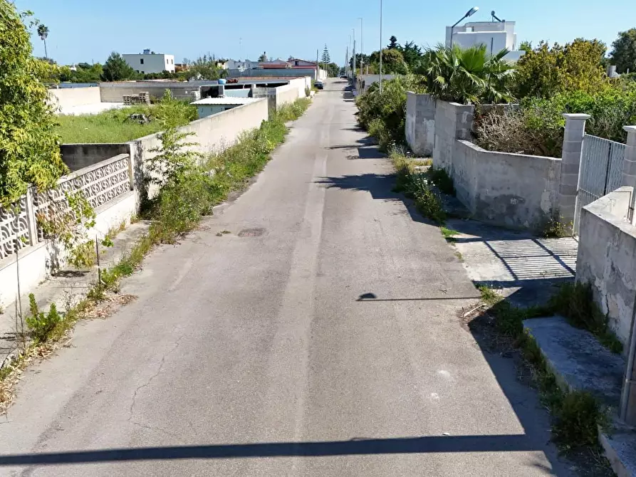 Immagine 25 di Villa in vendita  a Lecce