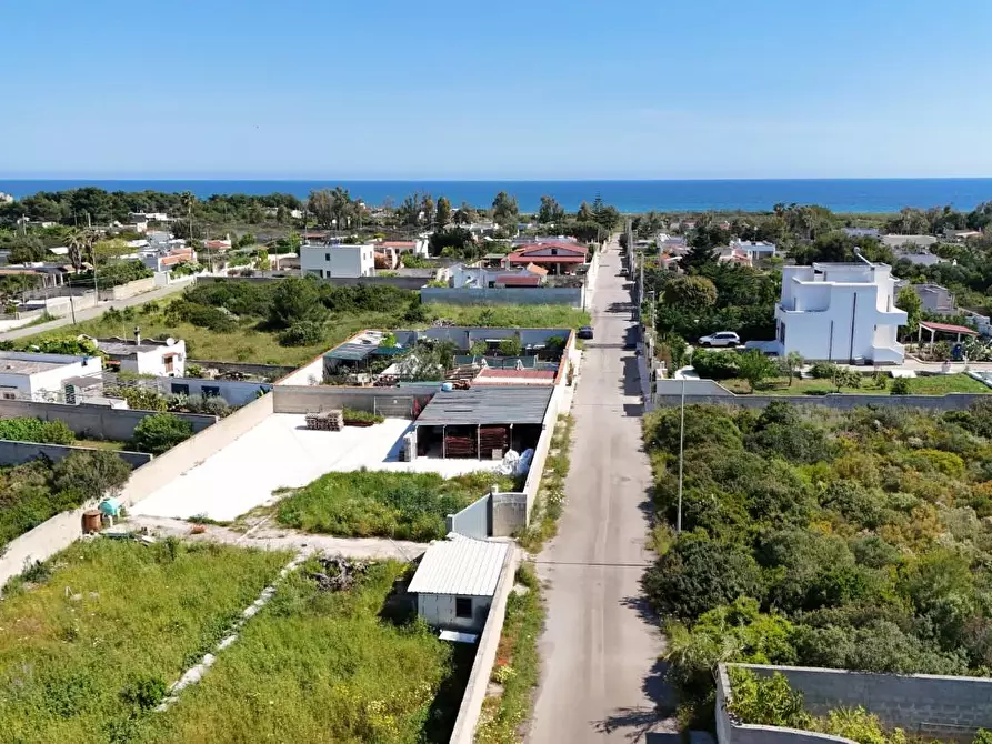 Immagine 2 di Villa in vendita  a Lecce