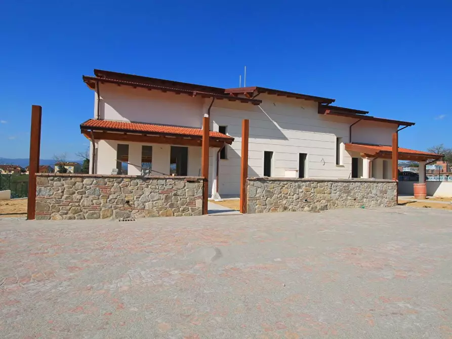 Immagine 18 di Casa bifamiliare in vendita  a Vinci