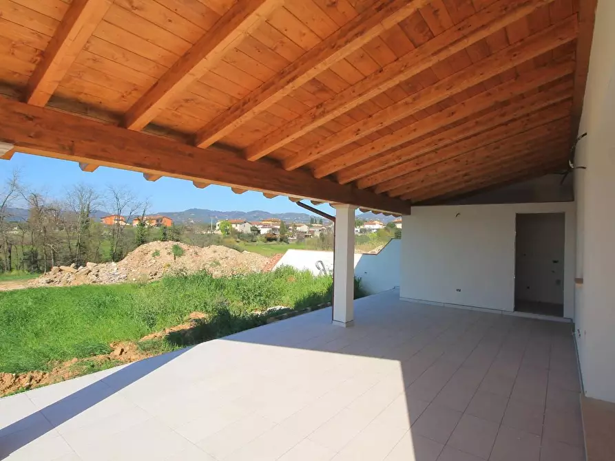 Immagine 8 di Casa bifamiliare in vendita  a Vinci