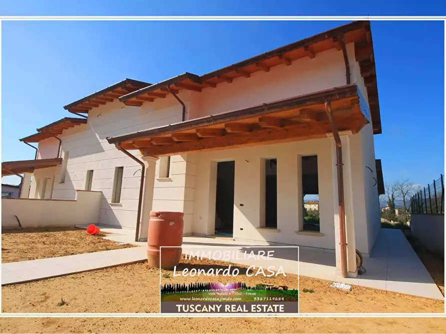 Immagine 1 di Casa bifamiliare in vendita  a Vinci
