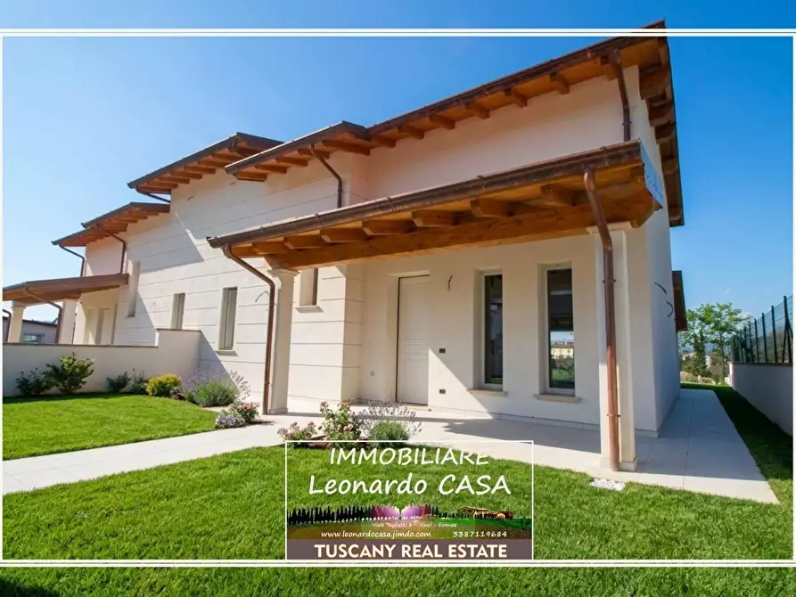 Immagine 1 di Casa bifamiliare in vendita  a Vinci