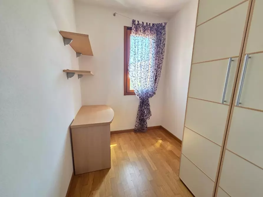 Immagine 12 di Villetta a schiera in vendita  a Cascina