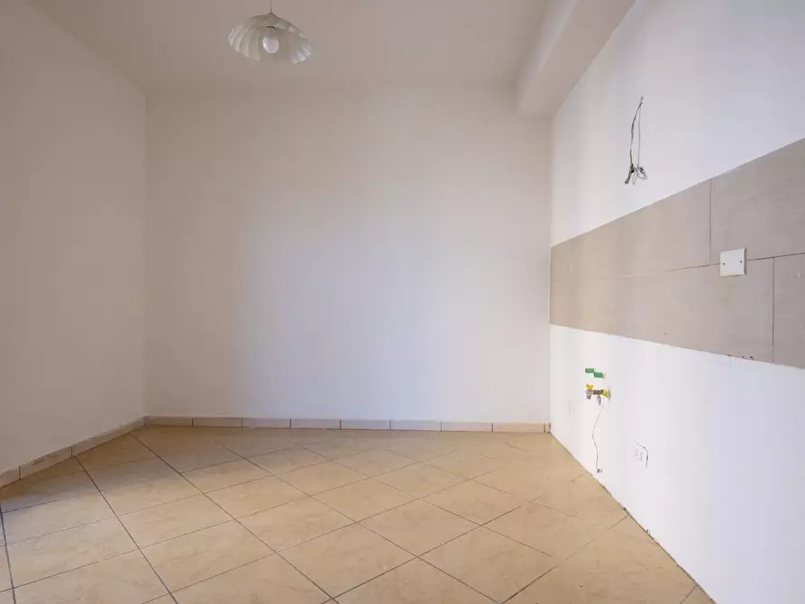 Immagine 6 di Appartamento in vendita  a Cascina