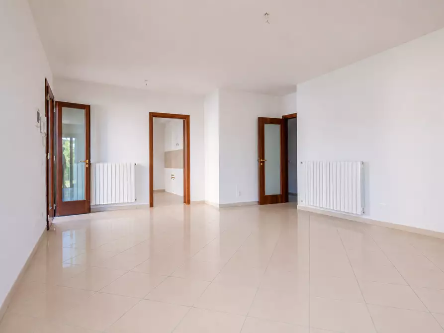 Immagine 5 di Appartamento in vendita  a Cascina