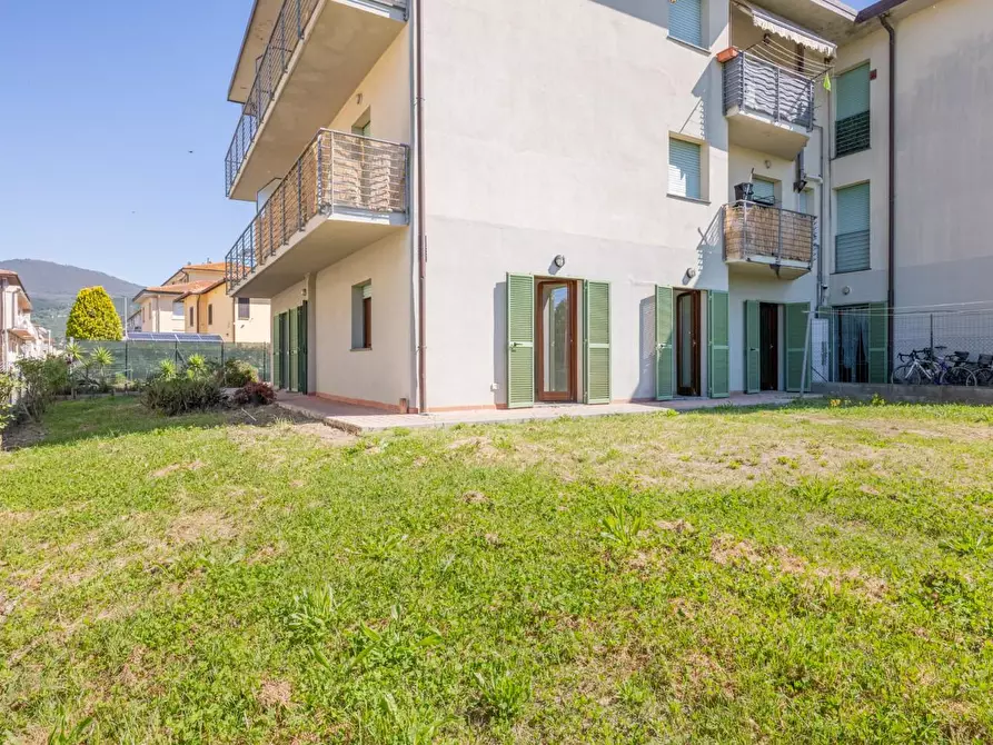 Immagine 3 di Appartamento in vendita  a Cascina