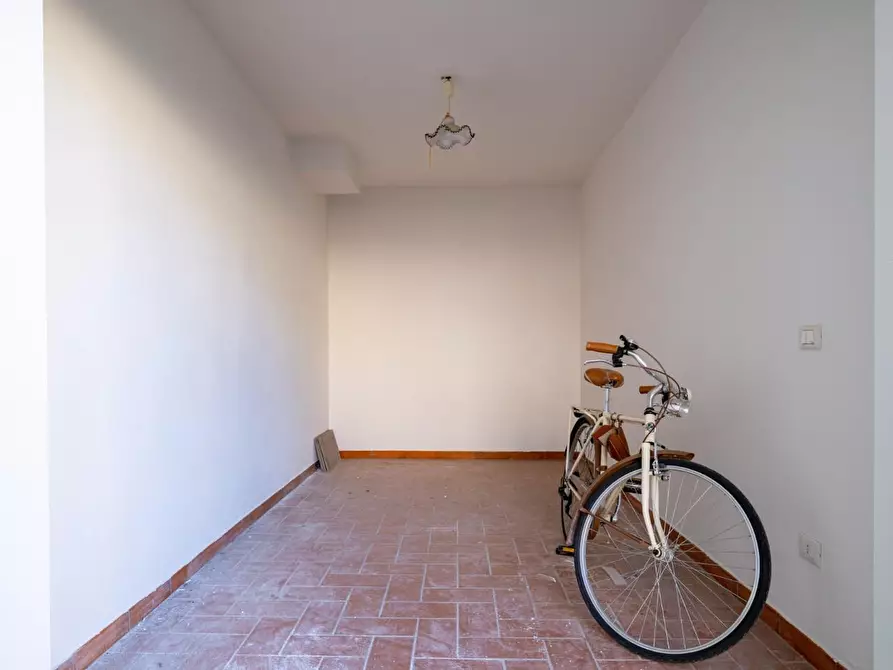 Immagine 20 di Appartamento in vendita  a Cascina