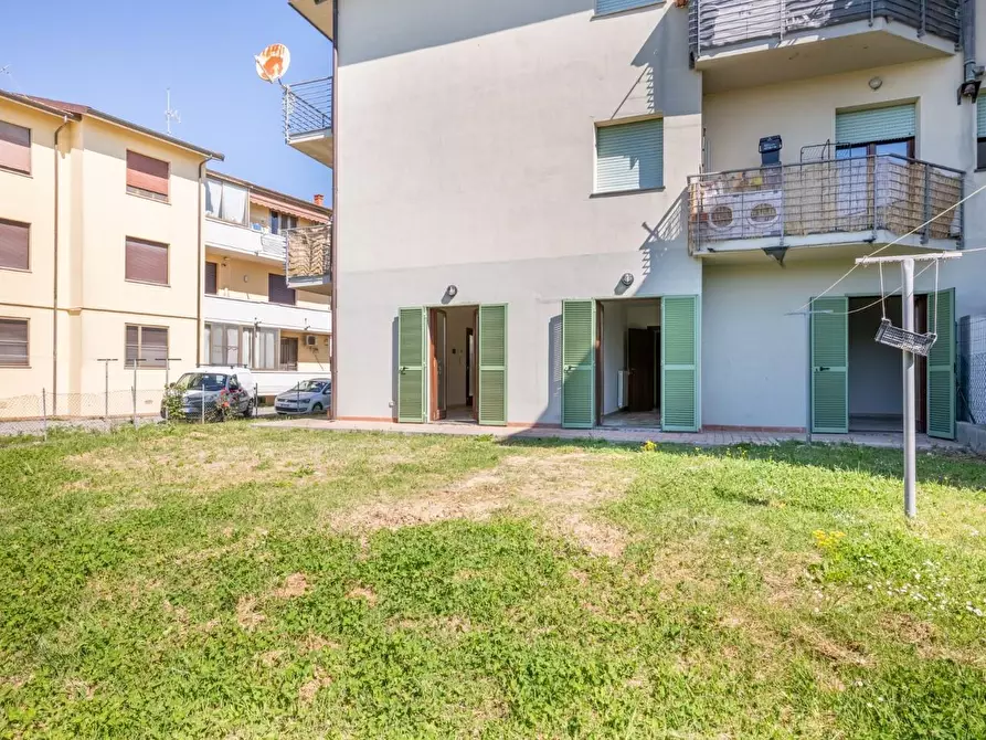 Immagine 18 di Appartamento in vendita  a Cascina